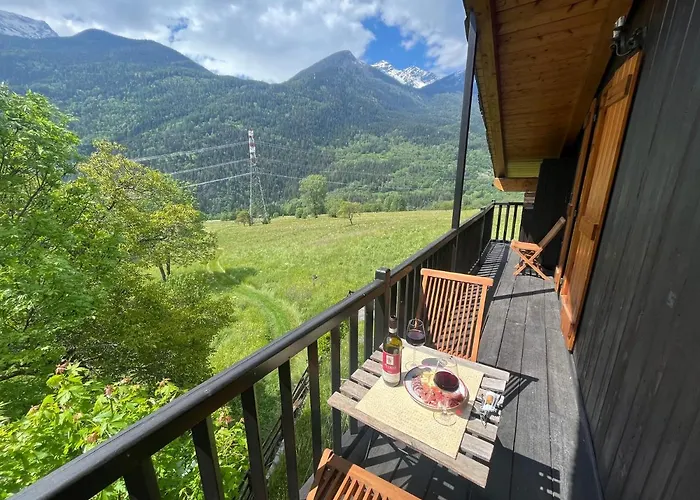 Apartment Mansarda A Echarlod La Salle